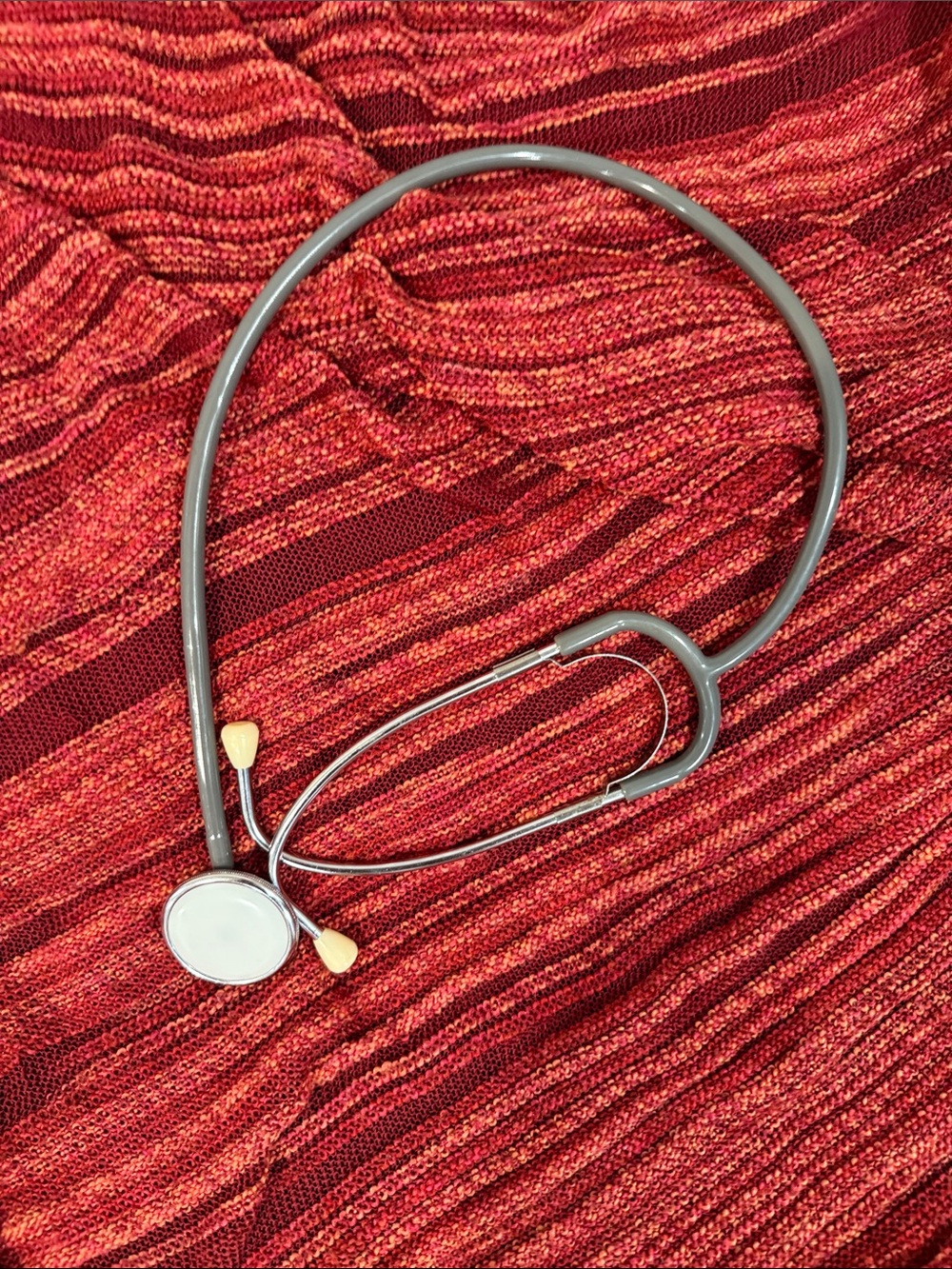 Stethoscope looks like a standard diagnostic model